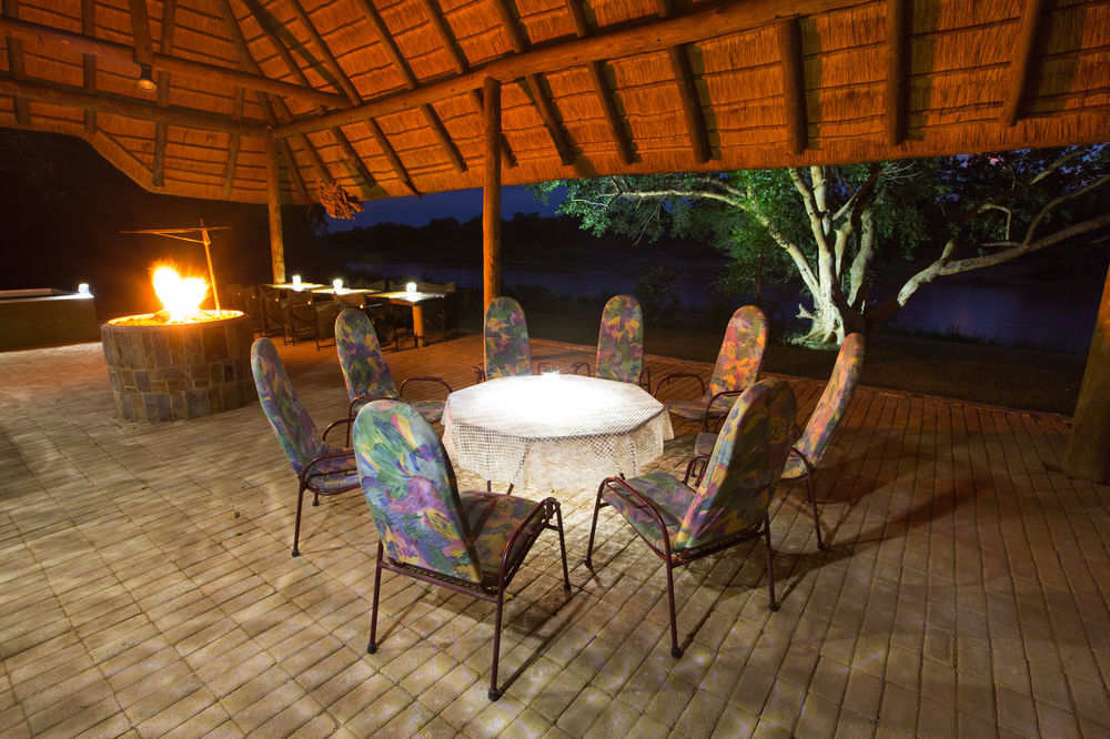 Maninghi Lodge Hoedspruit Eksteriør billede